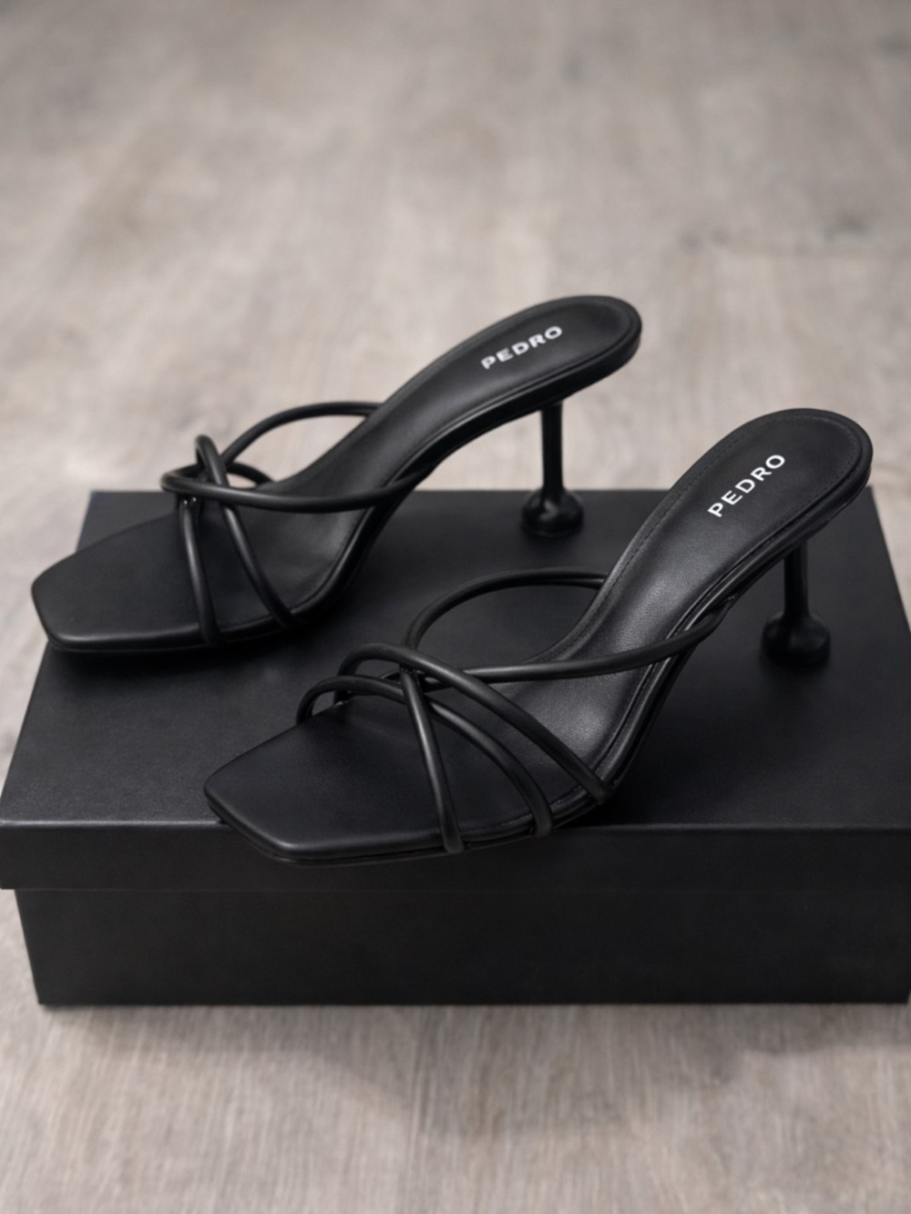 Black Women's Heeled Sandals